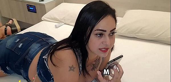  Caroline Moraes chegou no Rio de Janeiro querendo fuder e pediu pro Leo Ogro trazer um amigo pra fazer uma putaria gostosa - Antonyvtt
